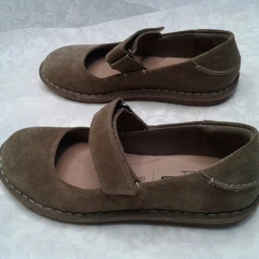 Clarks Collection Tamitha Aster Suede Brown Olive Mary Jane Size 6 ExcellentCond - Picture 3 of 10